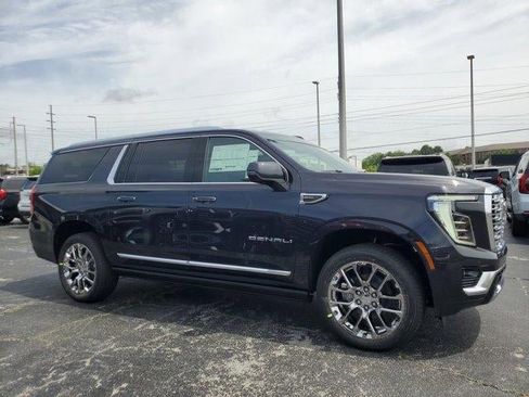 New 2026 GMC Yukon XL Denali RWD image 2