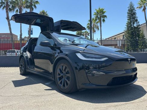 Used 2022 Tesla Model X AWD/4WD image 39