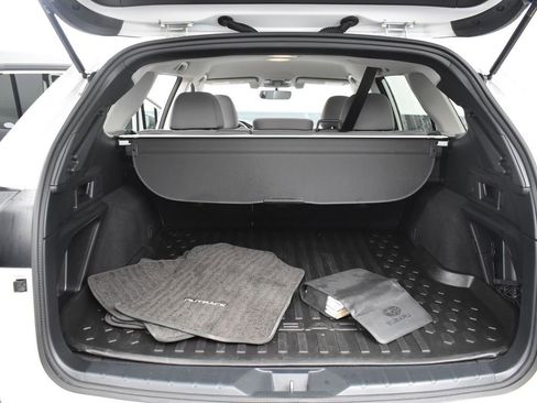 Certified 2022 Subaru Outback Premium image 26