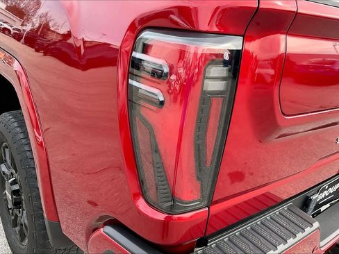 Certified 2024 GMC Sierra 2500 AT4 w/ AT4 Premium Plus Package image 28