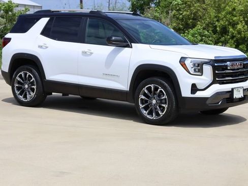 New 2026 GMC Terrain Elevation w/ Elevation Premium Package FWD image 1