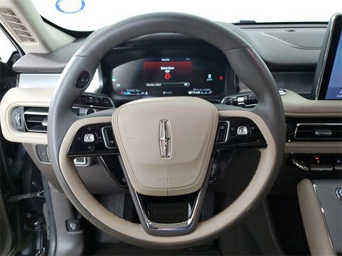 Used 2023 Lincoln Aviator 2WD image 24