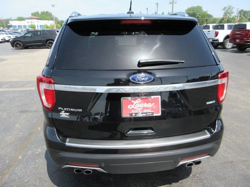 Used 2018 Ford Explorer Platinum AWD/4WD image 7