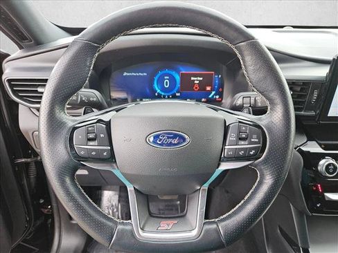 Certified 2022 Ford Explorer ST image 13