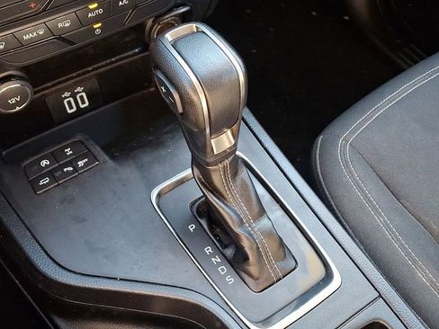 Certified 2019 Ford Ranger XLT w/ Equipment Group 301A Mid image 15