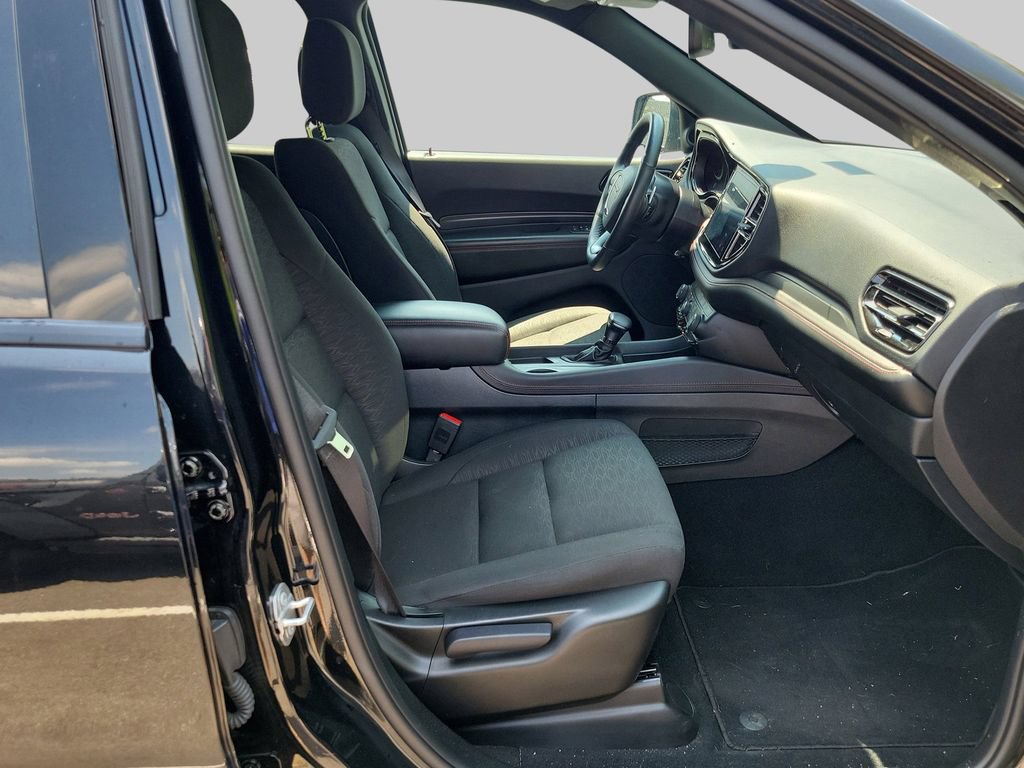 Used 2025 Dodge Durango GT RWD image 36