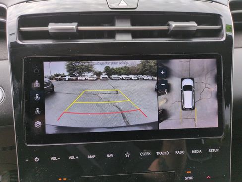 Used 2022 Hyundai Tucson Limited FWD image 22