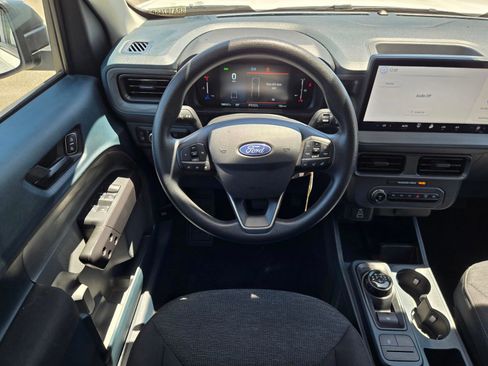 Certified 2025 Ford Maverick XL FWD image 17