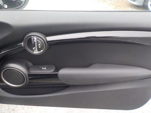 Used 2015 MINI Cooper S image 21