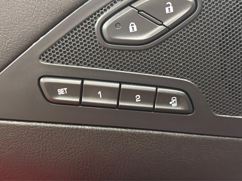 Used 2016 Chevrolet Corvette Stingray Coupe w/ 2LT Preferred Equipment Group image 19