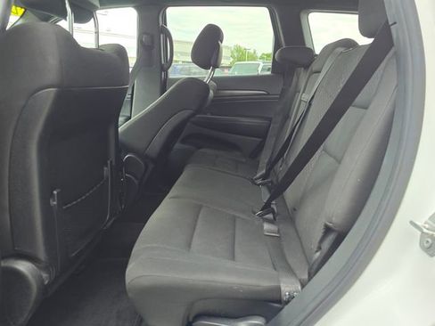 Used 2018 Jeep Grand Cherokee Laredo AWD/4WD image 30