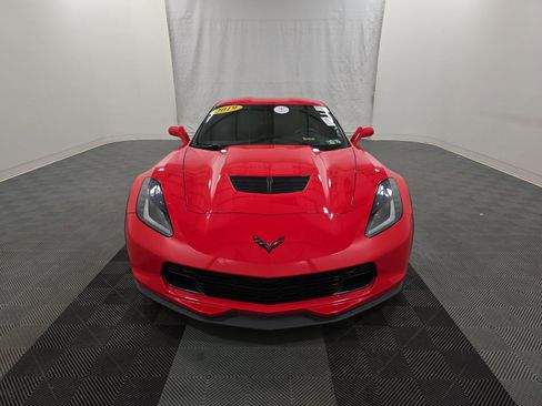 Used 2019 Chevrolet Corvette Z06 image 2