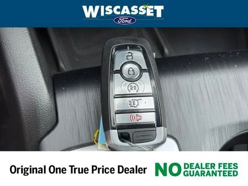 Used 2025 Ford Escape ST-Line Elite w/ Class II Trailer Tow Package AWD/4WD image 14