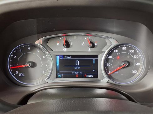 Used 2017 GMC Acadia SLT FWD image 29