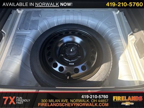 New 2025 Chevrolet Trax LT w/ Sunroof Package image 38