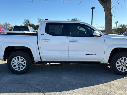 New 2026 Toyota Tacoma SR5 AWD/4WD image 10