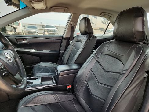 Used 2016 Toyota Camry LE w/ Protection Package (Q2) image 12