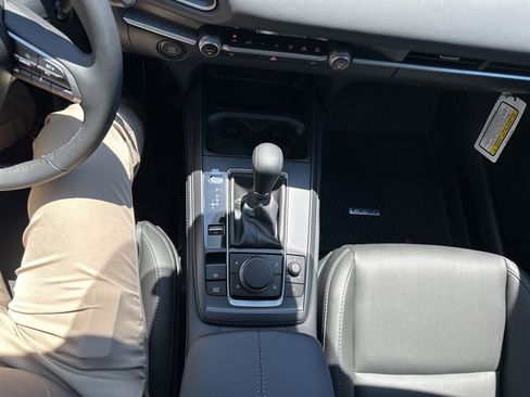 New 2026 MAZDA CX-30 AWD 2.5 S w/ Select Sport Pkg image 40