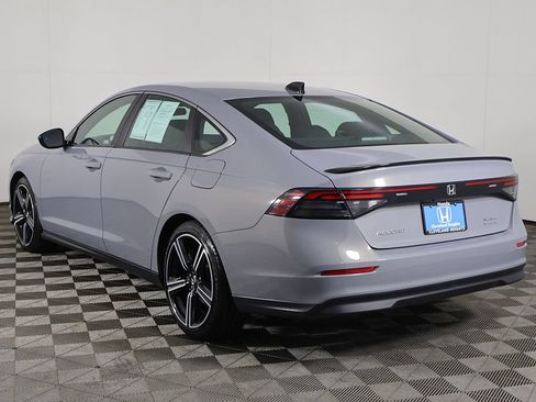 Used 2024 Honda Accord Sport image 8