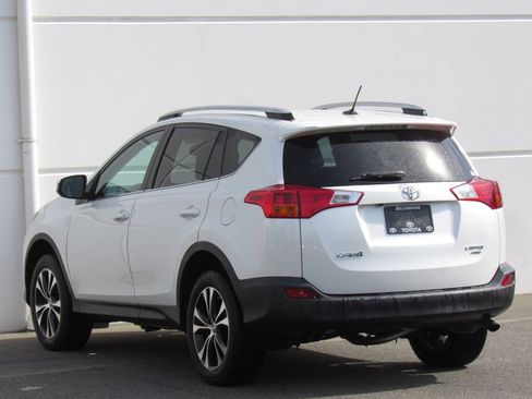 Used 2015 Toyota RAV4 Limited w/ Technology Package image 5