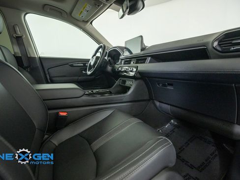 Used 2025 Honda Pilot Touring image 40