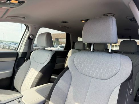 Used 2022 Hyundai Palisade SE image 20