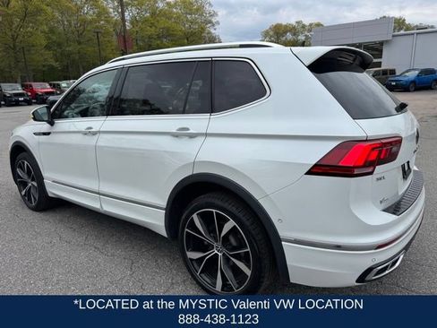 Certified 2023 Volkswagen Tiguan SEL R-Line AWD/4WD image 8