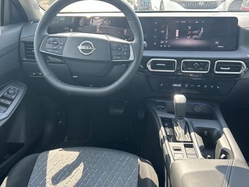 New 2026 Nissan Sentra SV w/ SV Convenience Package FWD image 20
