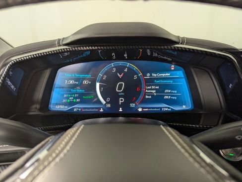 Used 2024 Chevrolet Corvette Stingray Premium Conv w/ Z51 Performance Package RWD image 13