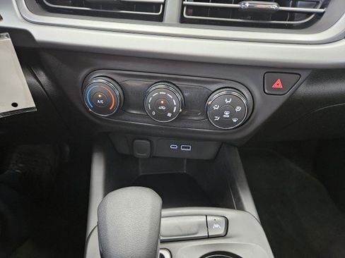 Used 2024 Chevrolet Trax LS FWD image 24