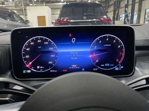 Used 2022 Mercedes-Benz C 300 Sedan image 12