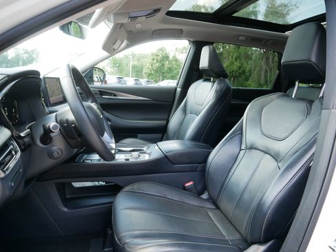 Used 2023 INFINITI QX60 Luxe w/ Cargo Package AWD/4WD image 34