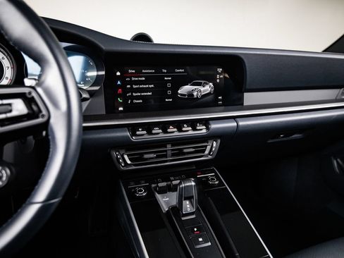 Certified 2024 Porsche 911 Turbo S AWD/4WD image 19