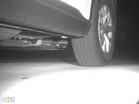 Used 2024 Honda CR-V LX image 6