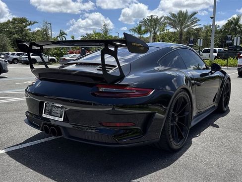 Used 2019 Porsche 911 GT3 RS image 4