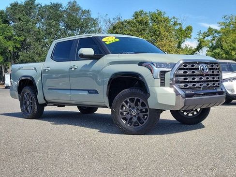 Used 2024 Toyota Tundra Platinum AWD/4WD image 35