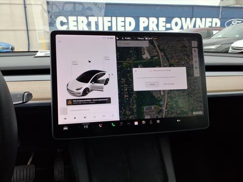 Used 2021 Tesla Model 3 Standard Range Plus image 17