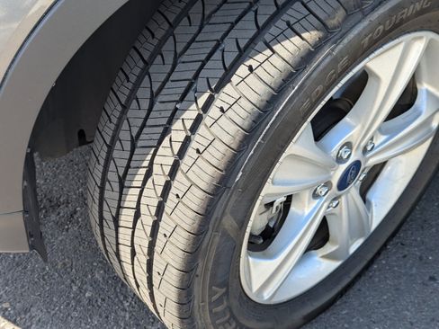 Used 2014 Ford Escape SE w/ Equipment Group 201A AWD/4WD image 42