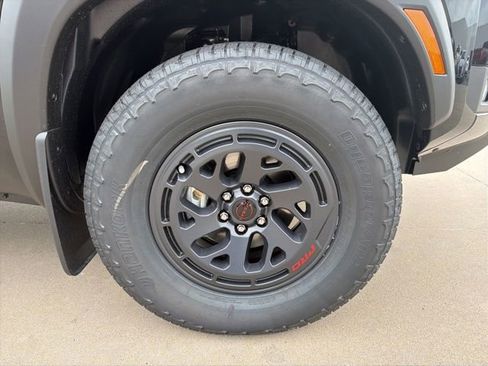 New 2026 Nissan Frontier PRO-4X w/ Tow Package AWD/4WD image 4