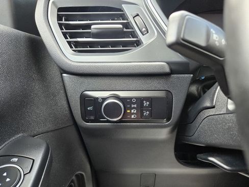Certified 2023 Ford Escape Active AWD/4WD image 21