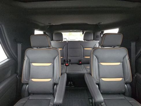 Used 2023 GMC Yukon AT4 w/ Technology Package image 20