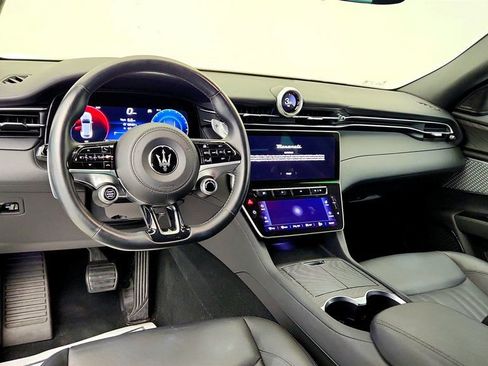 Used 2023 Maserati Grecale GT AWD/4WD image 12