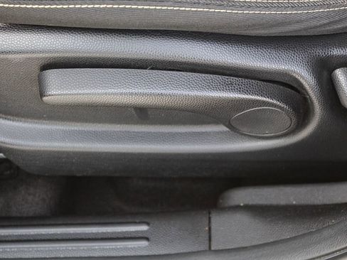 Used 2016 Kia Soul + image 21