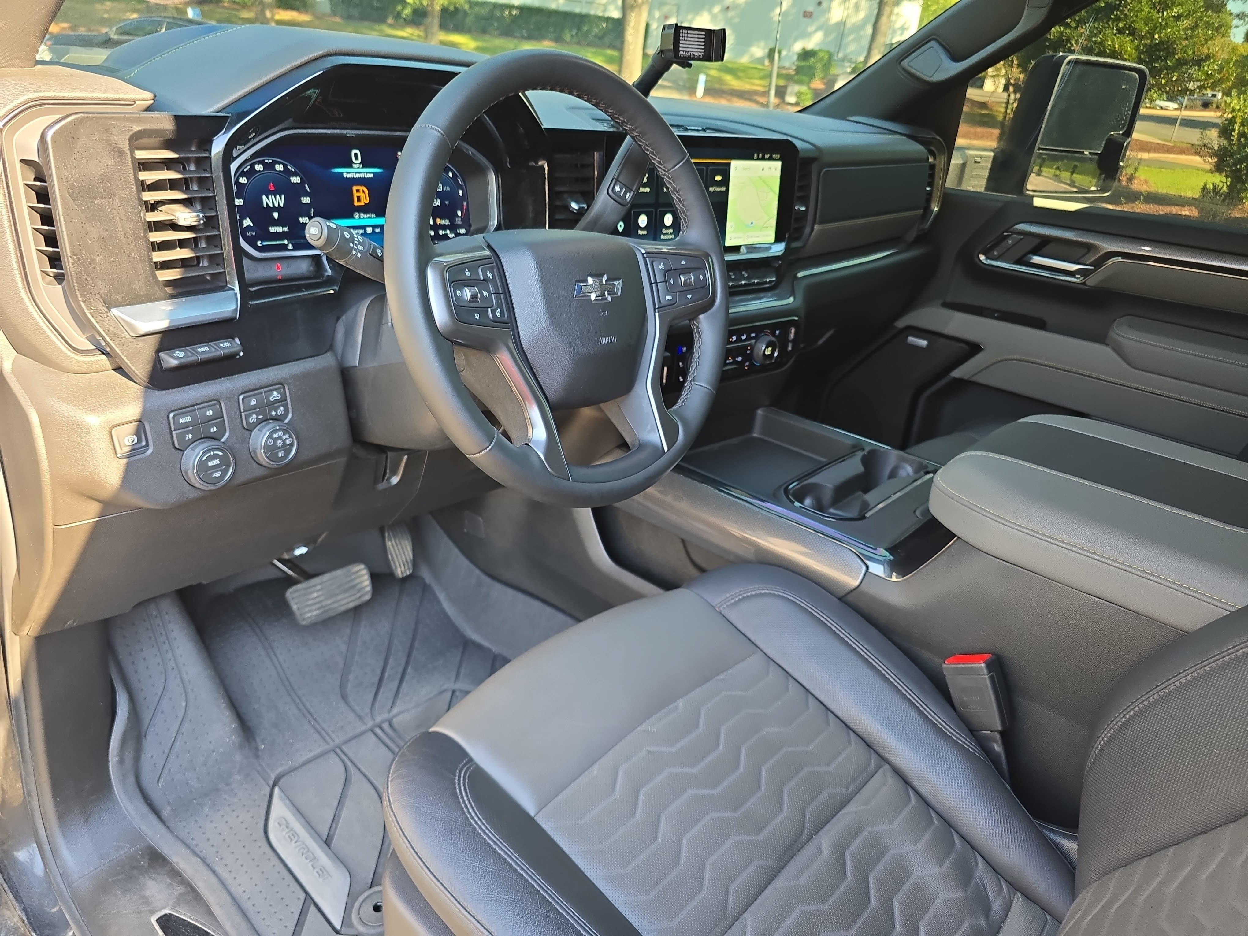 Used 2026 Chevrolet Silverado 2500 ZR2 AWD/4WD image 4