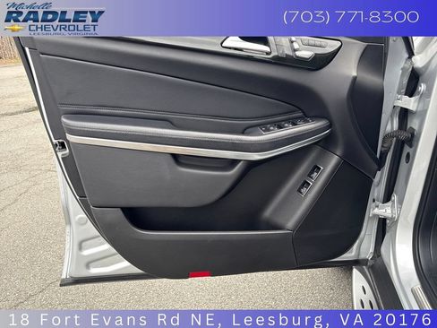 Used 2019 Mercedes-Benz GLS 550 4MATIC image 12