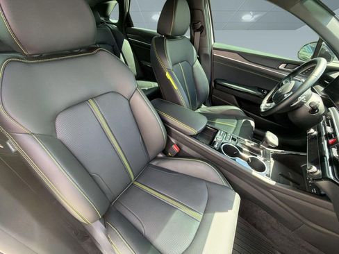 Used 2026 Kia K5 GT w/ GT1 Package FWD image 31