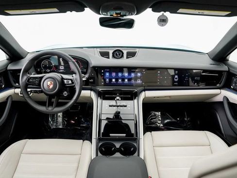 New 2026 Porsche Panamera 4 image 21