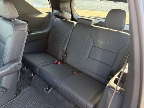 New 2026 Chevrolet Traverse LT image 26