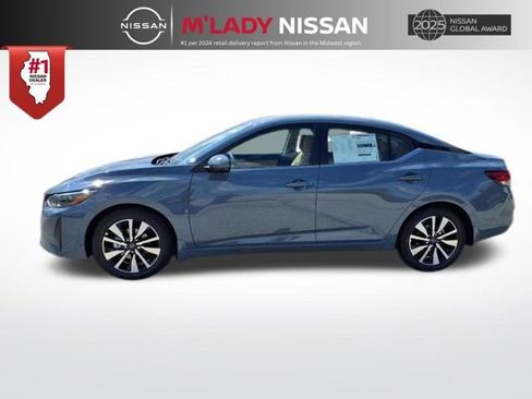 New 2025 Nissan Sentra SV image 4