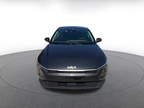 Used 2025 Kia K4 FWD image 4